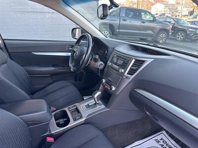 2012 Subaru Outback 2.5i Premium AWD 4dr Wagon CVT - Photo 25 - Hazleton, PA 18201