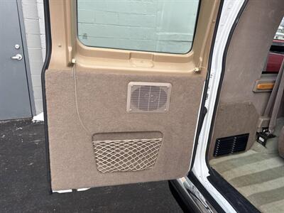 2003 Ford E 150 3dr Cargo 138 in. WB   - Photo 39 - Hazleton, PA 18201