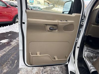 2003 Ford E 150 3dr Cargo 138 in. WB   - Photo 56 - Hazleton, PA 18201