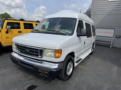 2003 Ford E 150 3dr Cargo 138 in. WB Van