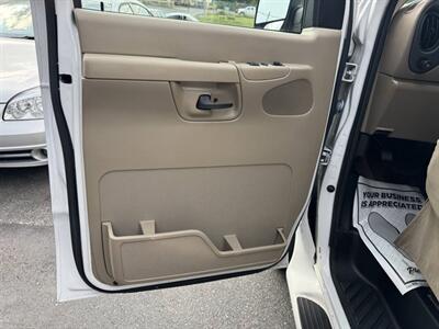 2003 Ford E 150 3dr Cargo 138 in. WB   - Photo 16 - Hazleton, PA 18201