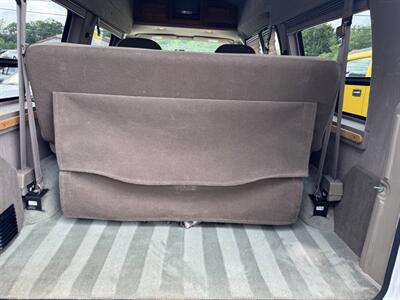 2003 Ford E 150 3dr Cargo 138 in. WB   - Photo 19 - Hazleton, PA 18201