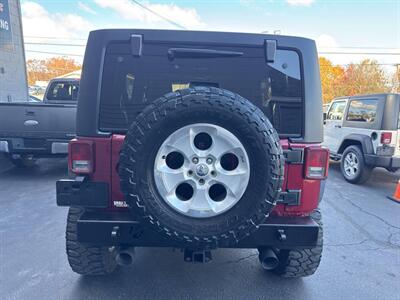 2013 Jeep Wrangler Sahara 4x4 4dr SUV   - Photo 7 - Hazleton, PA 18201