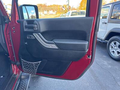 2013 Jeep Wrangler Sahara 4x4 4dr SUV   - Photo 25 - Hazleton, PA 18201
