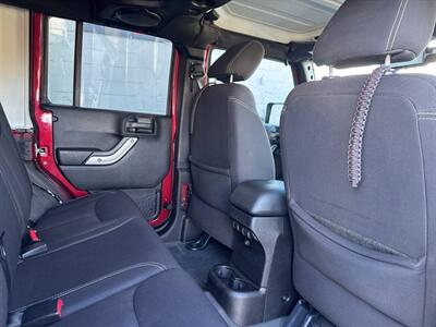 2013 Jeep Wrangler Sahara 4x4 4dr SUV   - Photo 23 - Hazleton, PA 18201