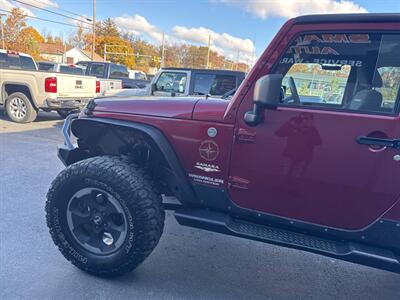 2013 Jeep Wrangler Sahara 4x4 4dr SUV   - Photo 4 - Hazleton, PA 18201