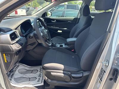2018 Kia Sorento LX AWD 4dr SUV - Photo 13 - Hazleton, PA 18201