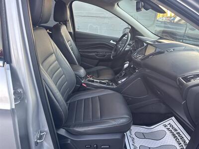 2015 Ford Escape Titanium AWD 4dr SUV - Photo 23 - Hazleton, PA 18201