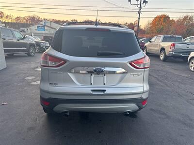 2015 Ford Escape Titanium AWD 4dr SUV - Photo 7 - Hazleton, PA 18201