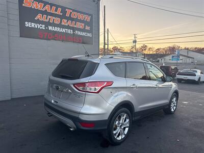 2015 Ford Escape Titanium AWD 4dr SUV - Photo 8 - Hazleton, PA 18201