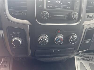 2015 RAM 1500 Express 4x4 4dr Crew Cab 5.5 ft. SB Pickup   - Photo 29 - Hazleton, PA 18201