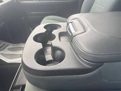 2015 RAM 1500 Express 4x4 4dr Crew Cab 5.5 ft. SB Pickup   - Photo 30 - Hazleton, PA 18201