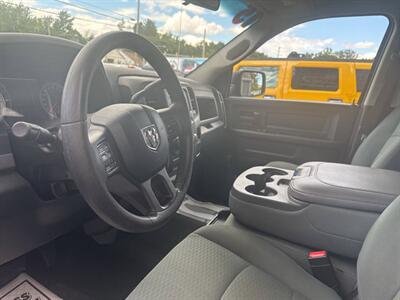2015 RAM 1500 Express 4x4 4dr Crew Cab 5.5 ft. SB Pickup   - Photo 15 - Hazleton, PA 18201