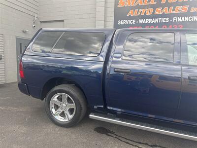 2015 RAM 1500 Express 4x4 4dr Crew Cab 5.5 ft. SB Pickup   - Photo 9 - Hazleton, PA 18201