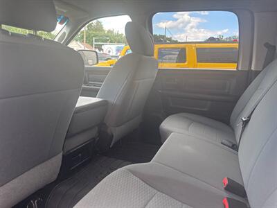 2015 RAM 1500 Express 4x4 4dr Crew Cab 5.5 ft. SB Pickup   - Photo 18 - Hazleton, PA 18201