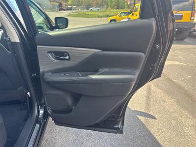 2016 Nissan Murano SV AWD 4dr SUV   - Photo 21 - Hazleton, PA 18201