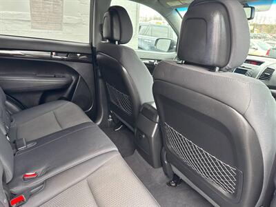 2011 Kia Sorento LX AWD 4dr SUV   - Photo 21 - Hazleton, PA 18201