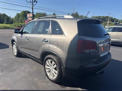 2011 Kia Sorento LX AWD 4dr SUV   - Photo 6 - Hazleton, PA 18201