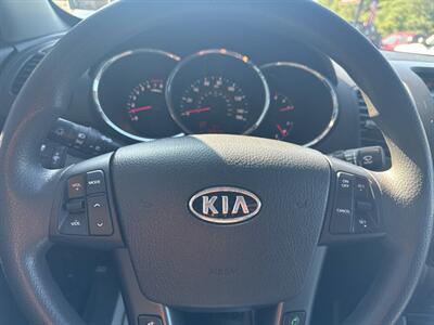 2011 Kia Sorento LX AWD 4dr SUV   - Photo 31 - Hazleton, PA 18201