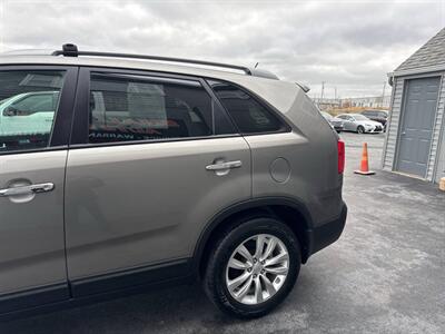 2011 Kia Sorento LX AWD 4dr SUV   - Photo 5 - Hazleton, PA 18201