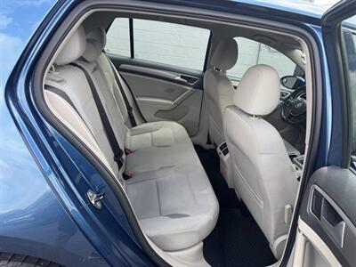 2016 Volkswagen Golf TSI S 4dr Hatchback 6A w/Sunroof   - Photo 19 - Hazleton, PA 18201