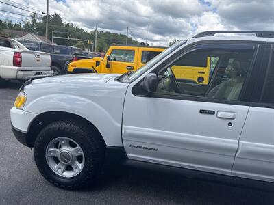 2002 Ford Explorer Sport Trac Value 4dr 4WD Crew Cab SB - Photo 4 - Hazleton, PA 18201