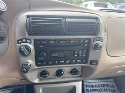 2002 Ford Explorer Sport Trac Value 4dr 4WD Crew Cab SB - Photo 27 - Hazleton, PA 18201