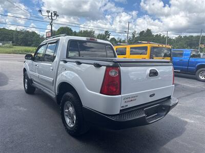 2002 Ford Explorer Sport Trac Value 4dr 4WD Crew Cab SB - Photo 6 - Hazleton, PA 18201