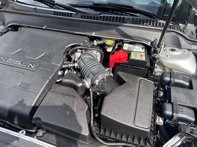2016 Lincoln MKZ Base AWD V6 4dr Sedan   - Photo 12 - Hazleton, PA 18201