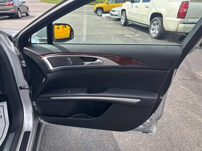 2016 Lincoln MKZ Base AWD V6 4dr Sedan   - Photo 23 - Hazleton, PA 18201