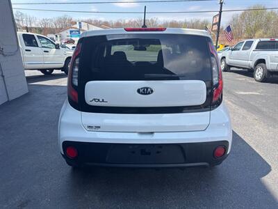 2018 Kia Soul Base 4dr Crossover 6A   - Photo 7 - Hazleton, PA 18201