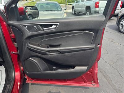 2019 Ford Edge Titanium   - Photo 25 - Hazleton, PA 18201