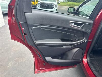 2019 Ford Edge Titanium   - Photo 17 - Hazleton, PA 18201