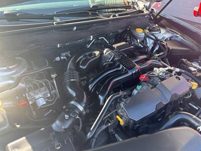 2013 Subaru Legacy 2.5i Limited AWD 4dr Sedan - Photo 11 - Hazleton, PA 18201