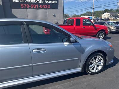 2013 Subaru Legacy 2.5i Limited AWD 4dr Sedan - Photo 10 - Hazleton, PA 18201
