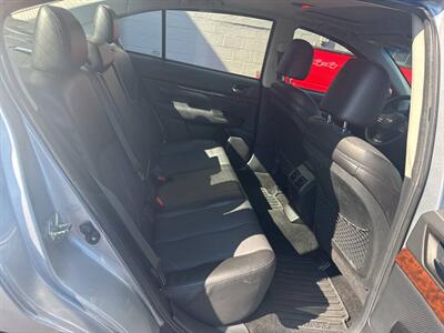 2013 Subaru Legacy 2.5i Limited AWD 4dr Sedan - Photo 20 - Hazleton, PA 18201