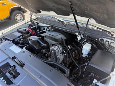 2012 Chevrolet Avalanche LTZ 4x4 4dr Crew Cab Pickup   - Photo 13 - Hazleton, PA 18201