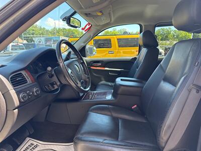 2012 Chevrolet Avalanche LTZ 4x4 4dr Crew Cab Pickup   - Photo 19 - Hazleton, PA 18201