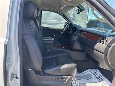 2012 Chevrolet Avalanche LTZ 4x4 4dr Crew Cab Pickup   - Photo 28 - Hazleton, PA 18201