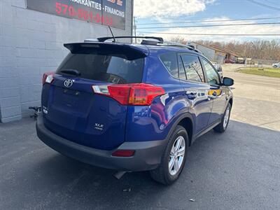 2014 Toyota RAV4 XLE AWD 4dr SUV   - Photo 8 - Hazleton, PA 18201