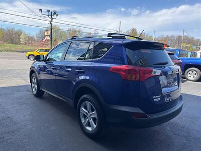 2014 Toyota RAV4 XLE AWD 4dr SUV   - Photo 6 - Hazleton, PA 18201