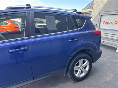 2014 Toyota RAV4 XLE AWD 4dr SUV   - Photo 5 - Hazleton, PA 18201