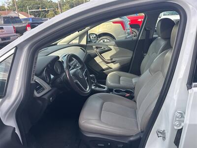 2016 Buick Verano Base 4dr Sedan w/1SD - Photo 13 - Hazleton, PA 18201