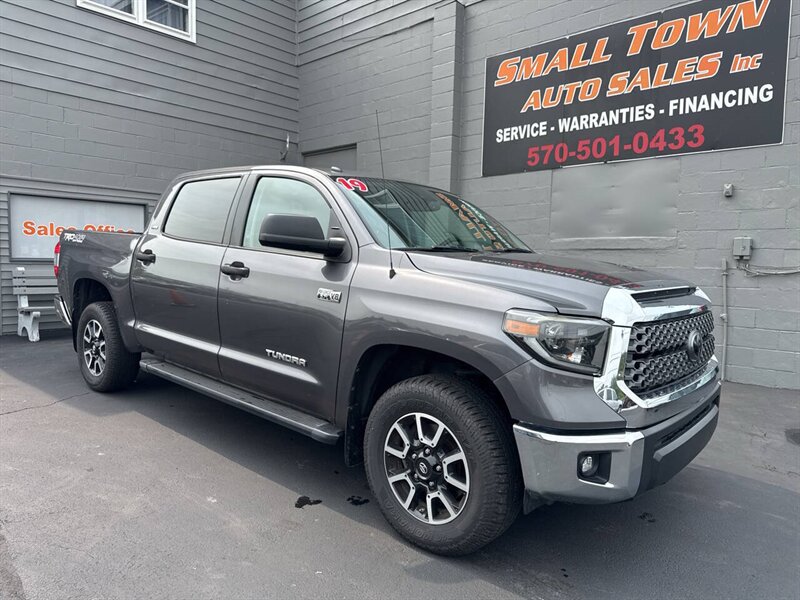2019 Toyota Tundra SR5 4x4 4dr CrewMax Cab Pickup SB (5.7L V8)   - Photo 1 - Hazleton, PA 18201