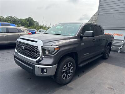 2019 Toyota Tundra SR5 4x4 4dr CrewMax Cab Pickup SB (5.7L V8) - Photo 3 - Hazleton, PA 18201