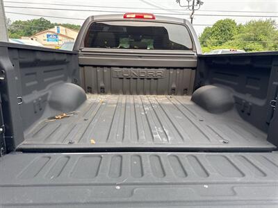 2019 Toyota Tundra SR5 4x4 4dr CrewMax Cab Pickup SB (5.7L V8) - Photo 19 - Hazleton, PA 18201