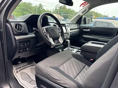 2019 Toyota Tundra SR5 4x4 4dr CrewMax Cab Pickup SB (5.7L V8) - Photo 15 - Hazleton, PA 18201