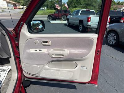 2000 Toyota Tundra Limited 4dr 4WD Extended Cab SB - Photo 27 - Hazleton, PA 18201