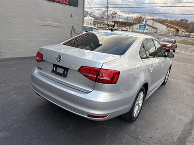 2015 Volkswagen Jetta Sport 4dr Sedan 6A PZEV   - Photo 8 - Hazleton, PA 18201