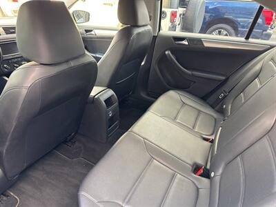 2015 Volkswagen Jetta Sport 4dr Sedan 6A PZEV   - Photo 18 - Hazleton, PA 18201